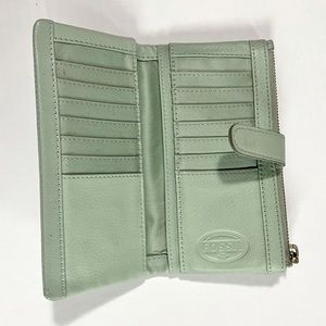 Fossil Leather Wallet mint green